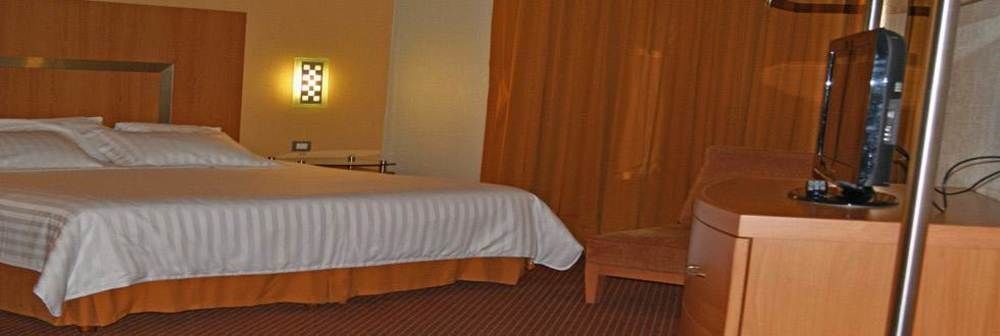 Hotel Mercury Queretaro