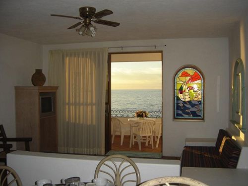 Casablanca Hotel 4*