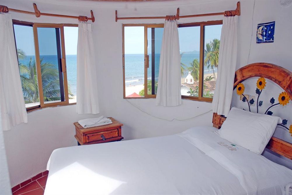 Hotel Corona Del Mar 4*