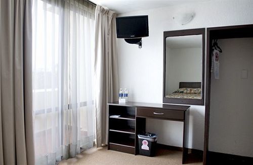 Hotel Napoles 3*