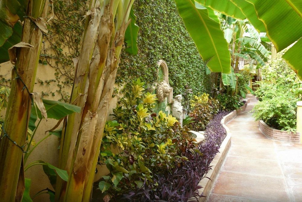 El Encanto & Hotel 4*