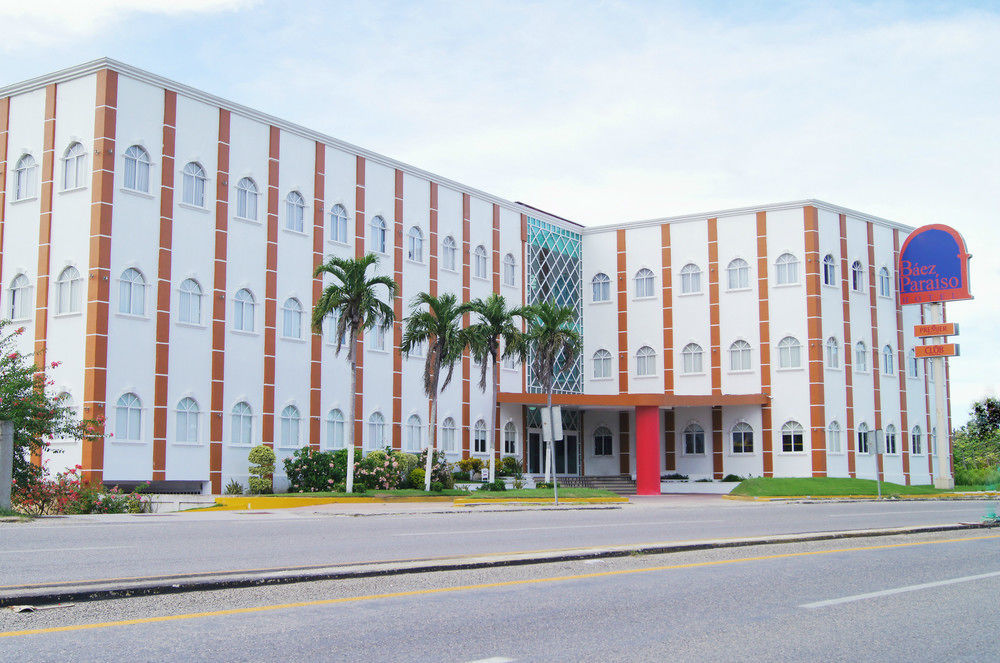 Baez Hotel