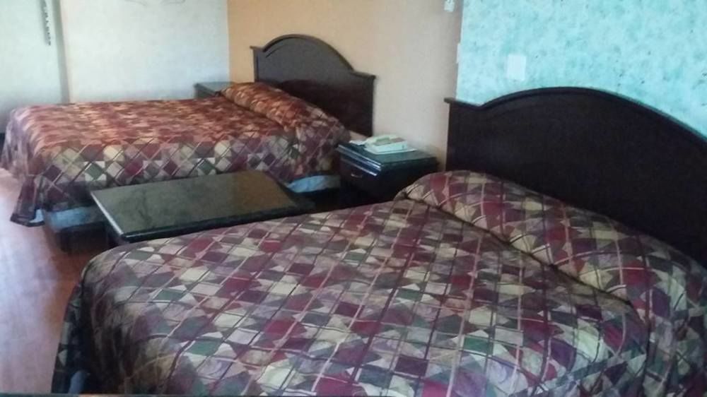 Real De Hotel 3*