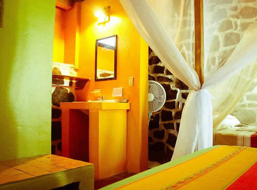 Roberto's Bistro Troncones