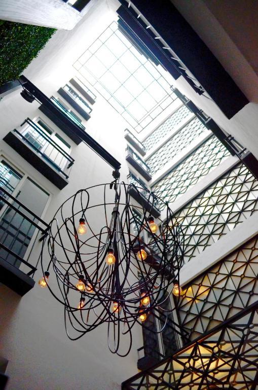 Plaza Revolucion 4* Mexico City