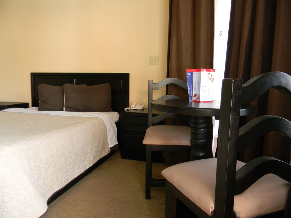 Mediterraneo Hotel