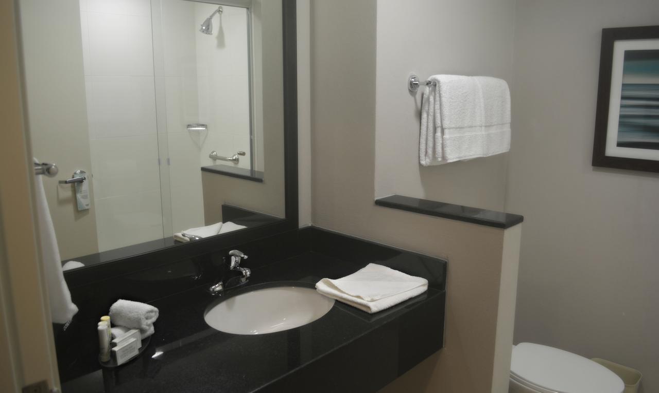 Hotel Fairfield & By Marriott