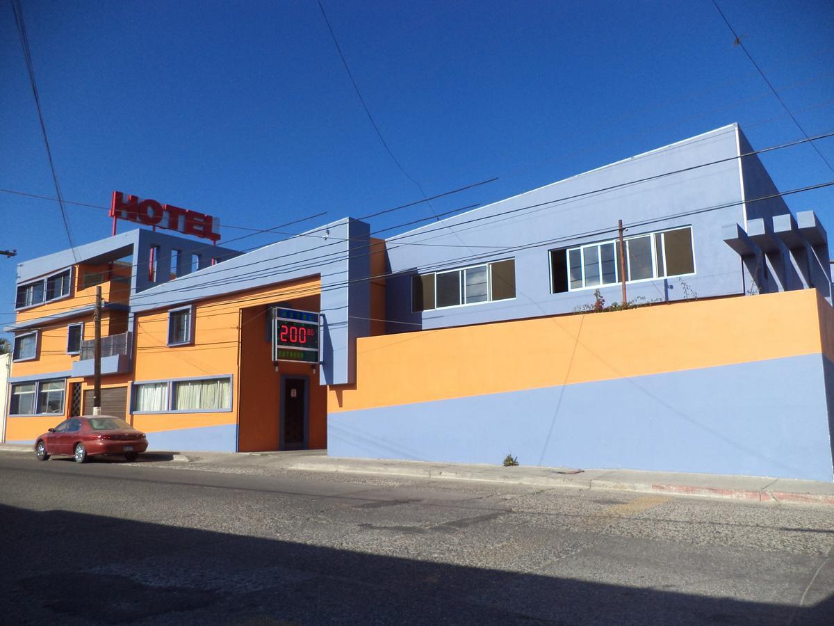 Altos Hotel 2*
