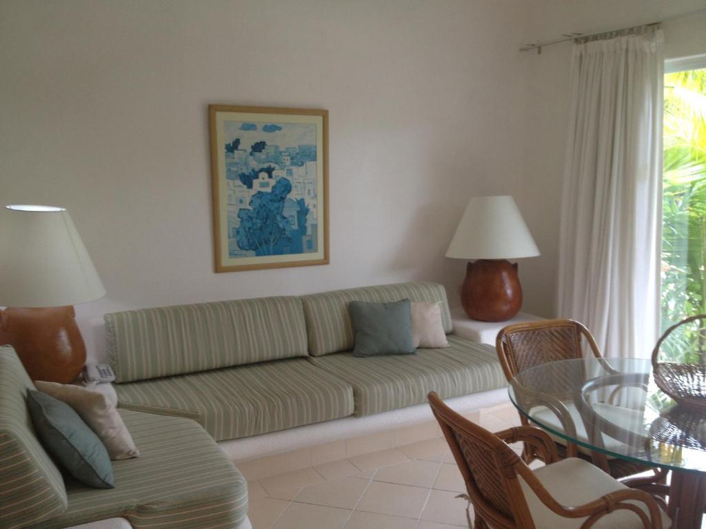 Las Villas Akumal Aparthotel