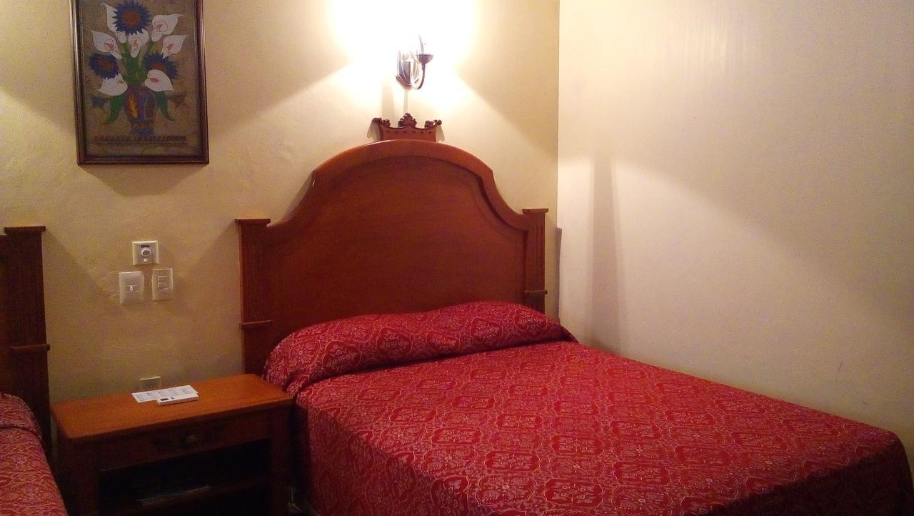 Del Rey Hotel