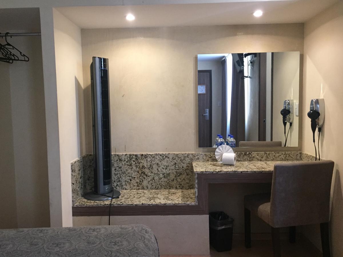 Hotel Castropol 3*