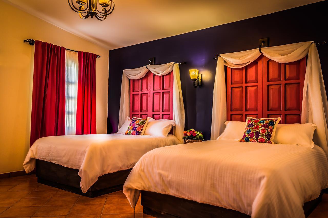 Hotel Maria De Nadie 