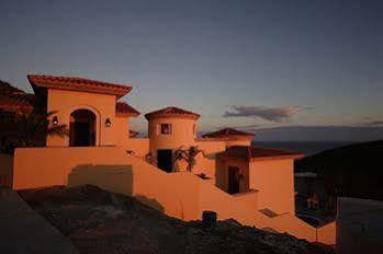 Pueblo Bonito Montecristo Luxury Resort