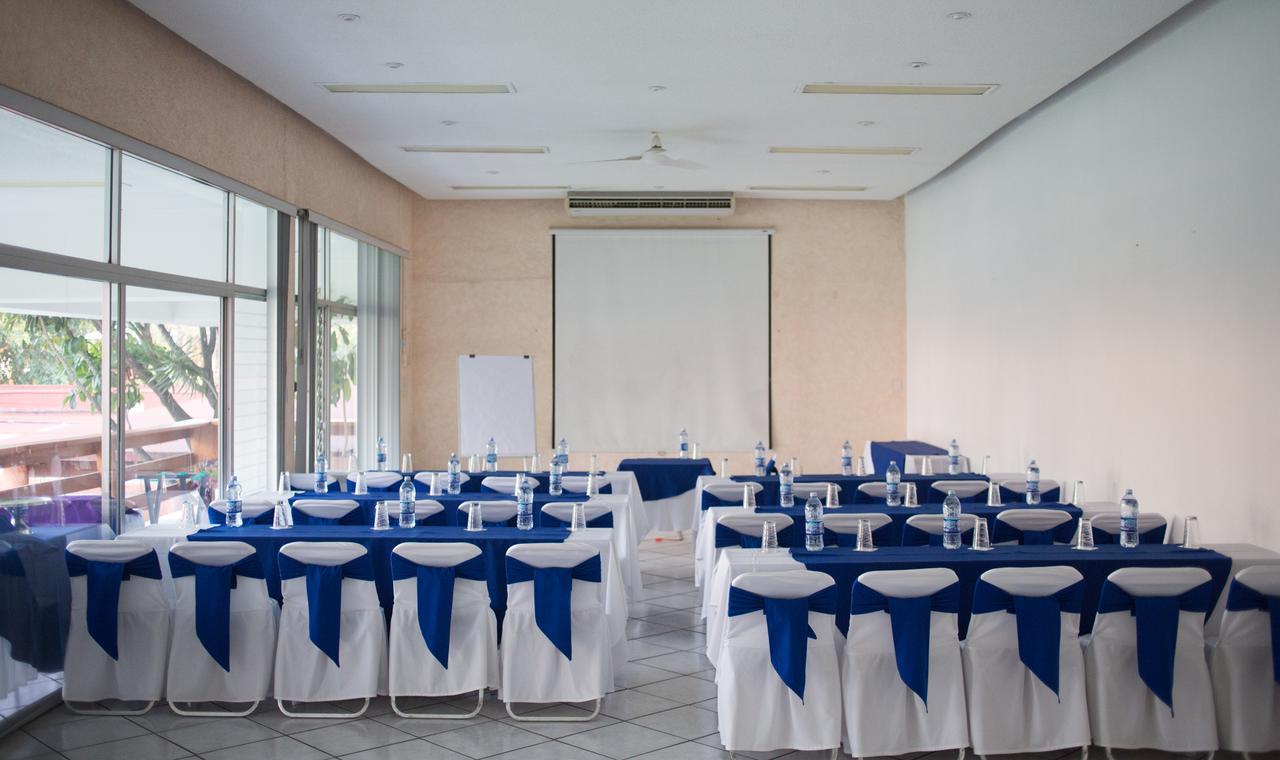 Hotel Jacarandas