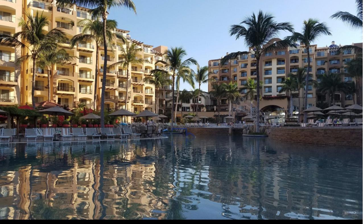 At Del Palmar Flamingos And 5*