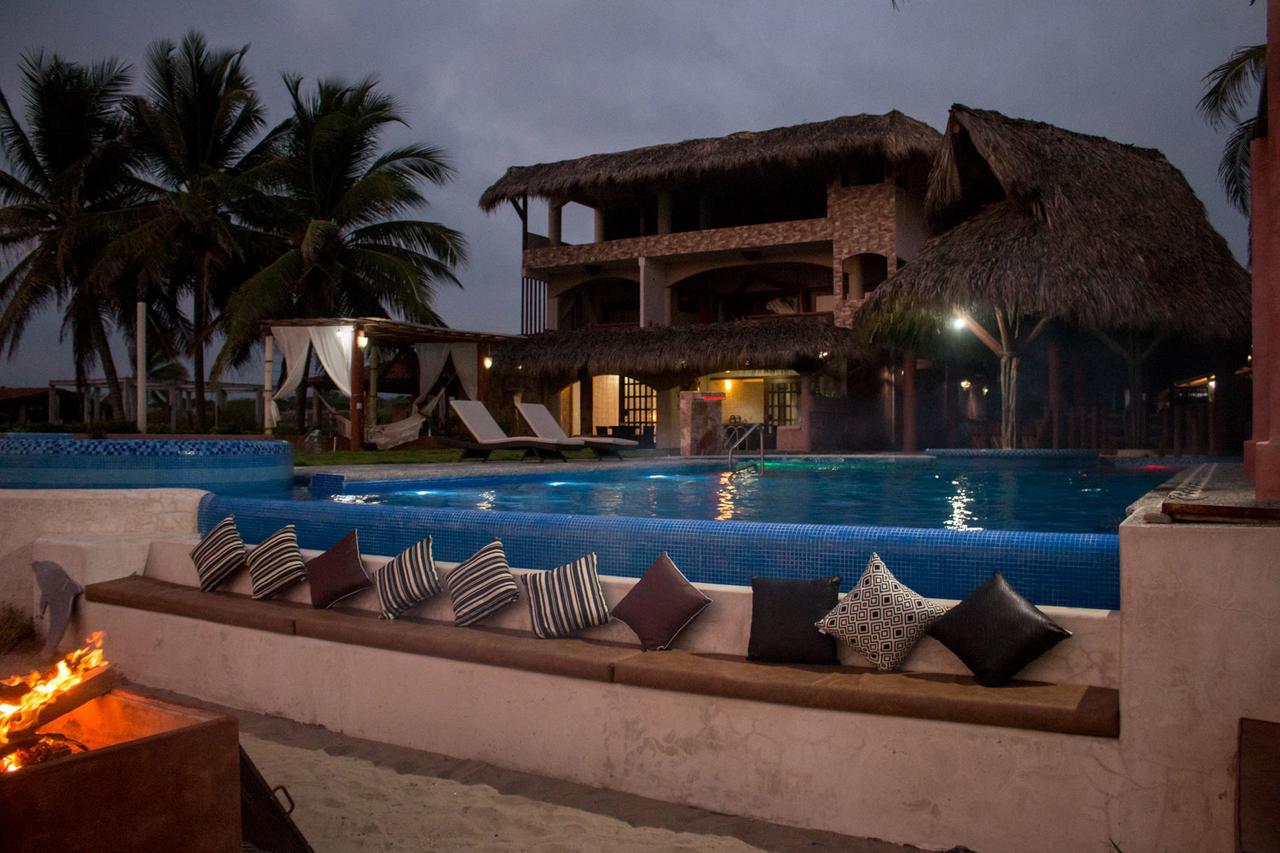Punta Blanca 4*