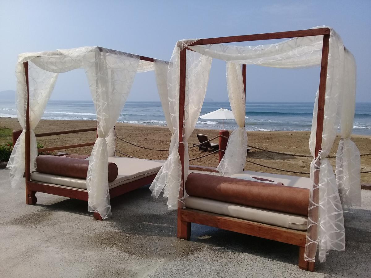 Punta Blanca Hotel 4*