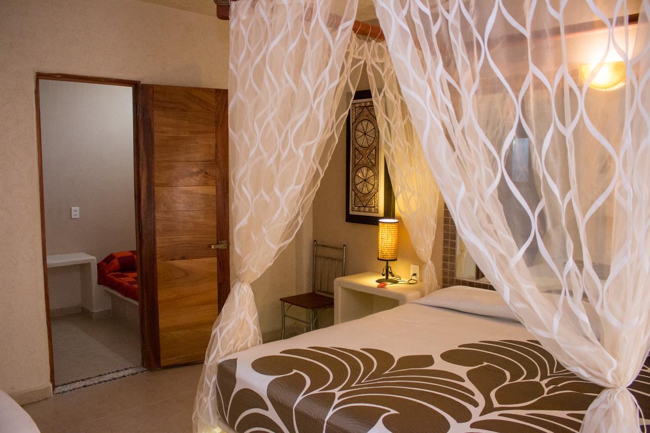 Punta Blanca Hotel Zihuatanejo