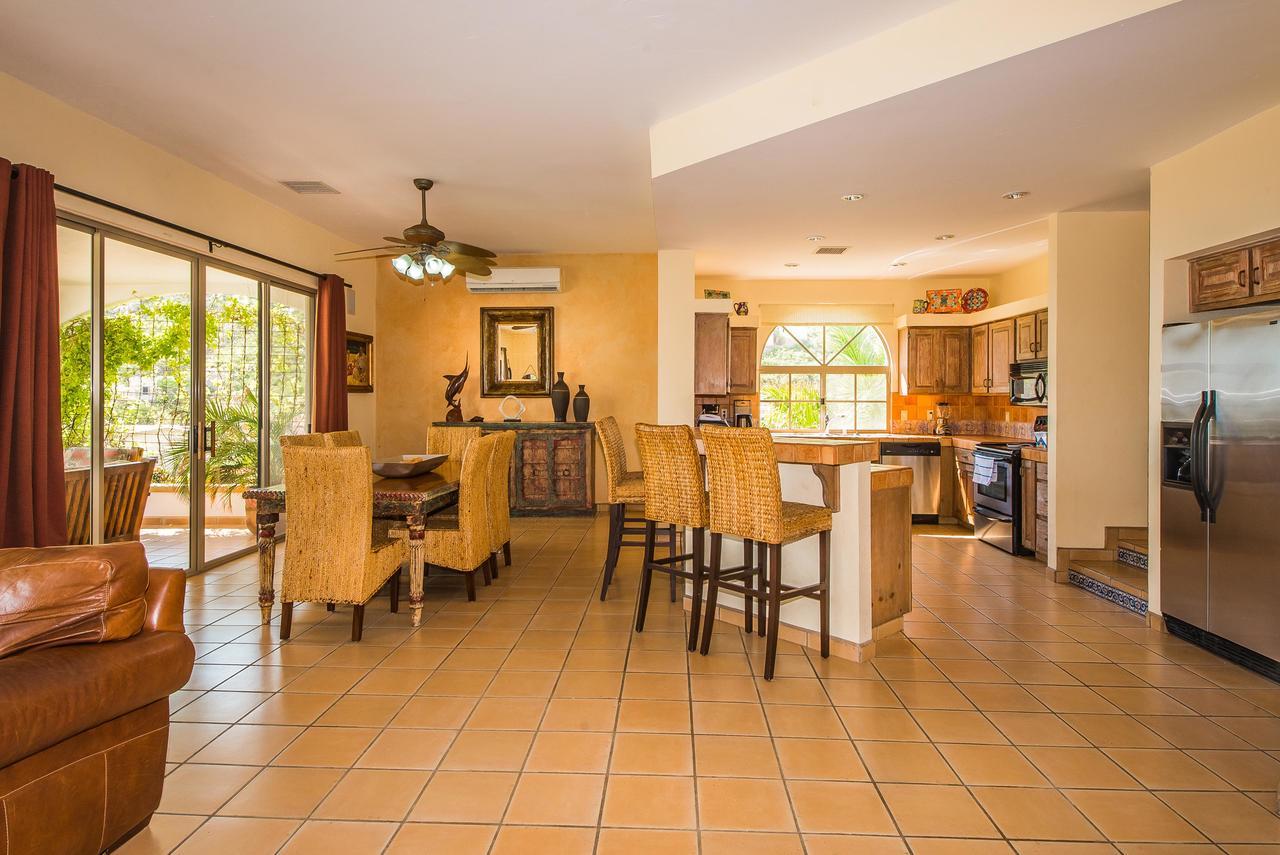 Steps From Downtown & Marina, 6 Bedroom Victoria * Cabo San Lucas