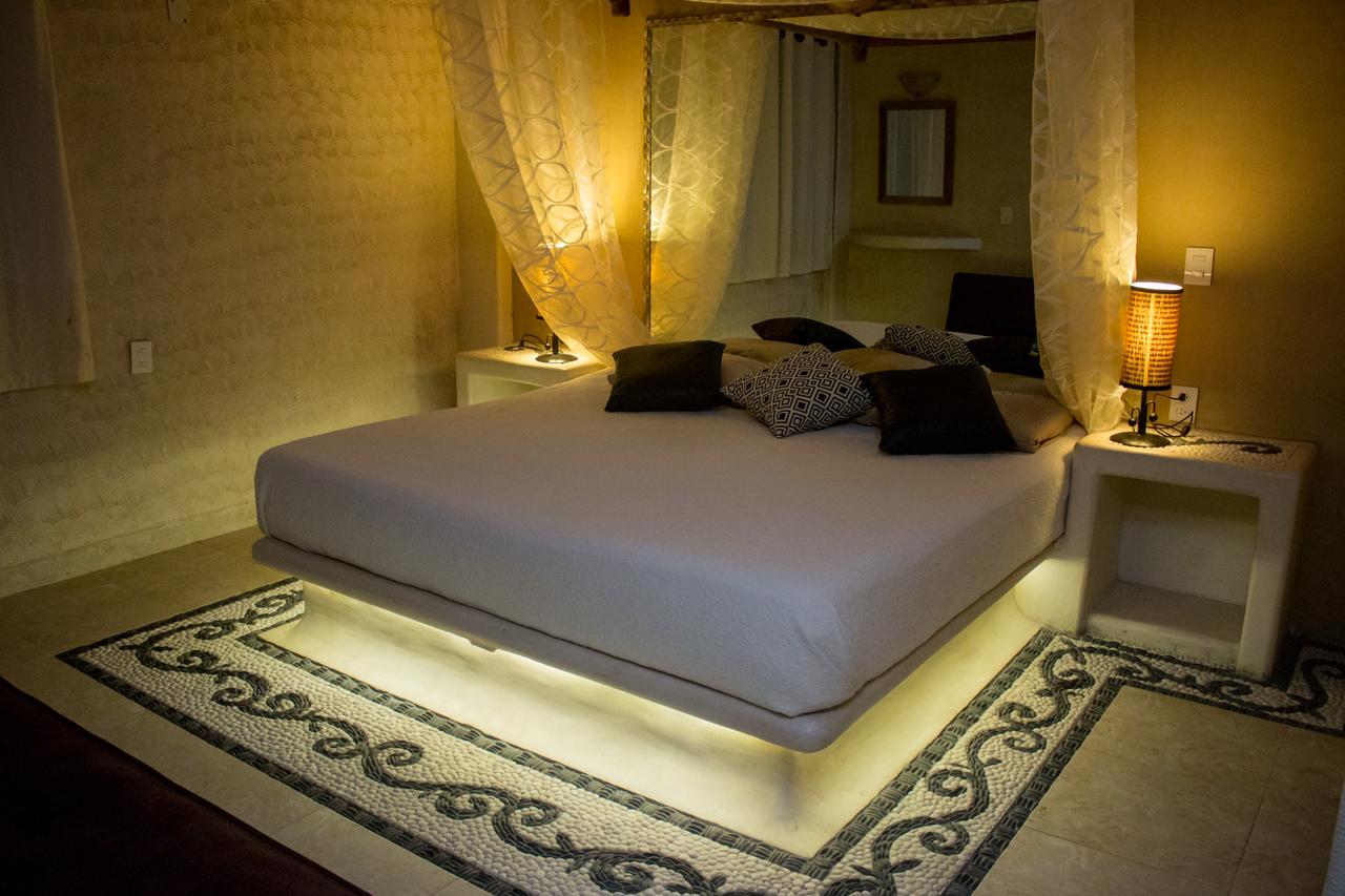 Punta Blanca Zihuatanejo