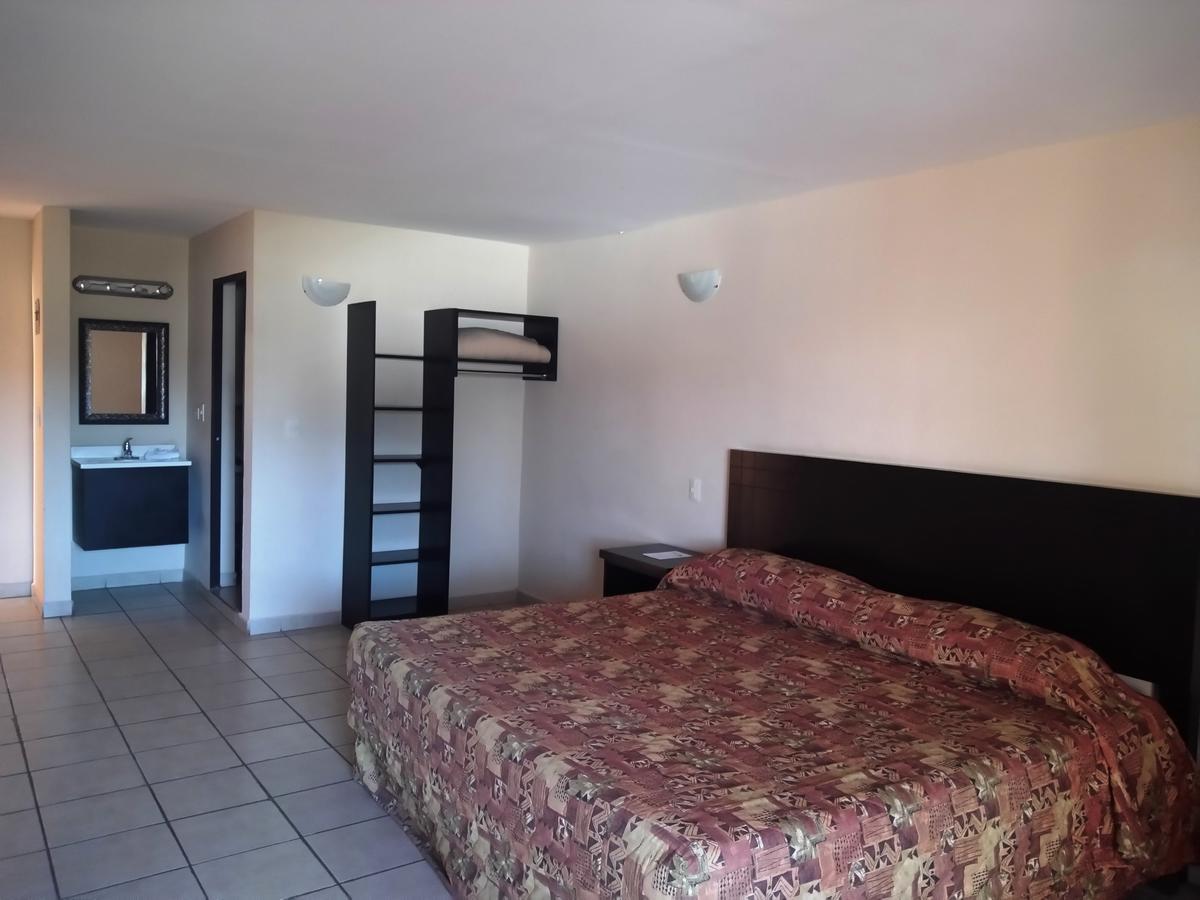 Jitos & Hotel San Carlos Nuevo Guaymas