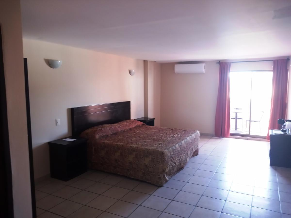 Jitos & Hotel San Carlos Nuevo Guaymas