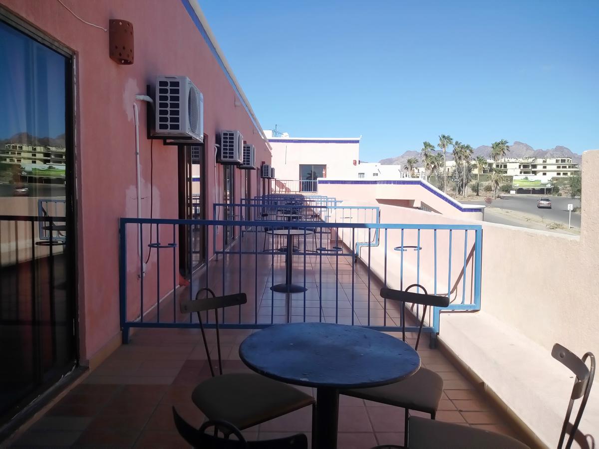 Hotel Jitos & 3*