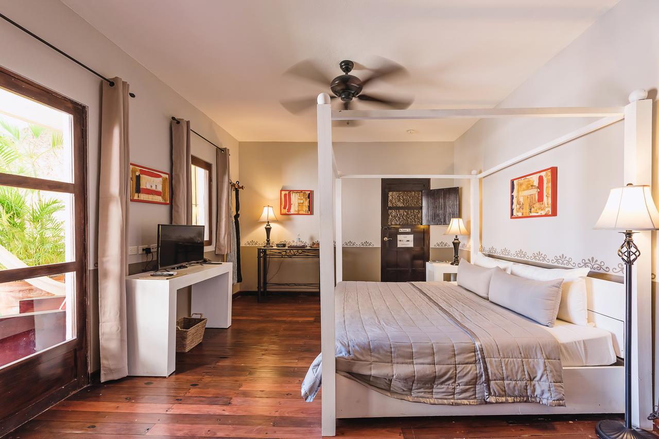 Hacienda Hotel