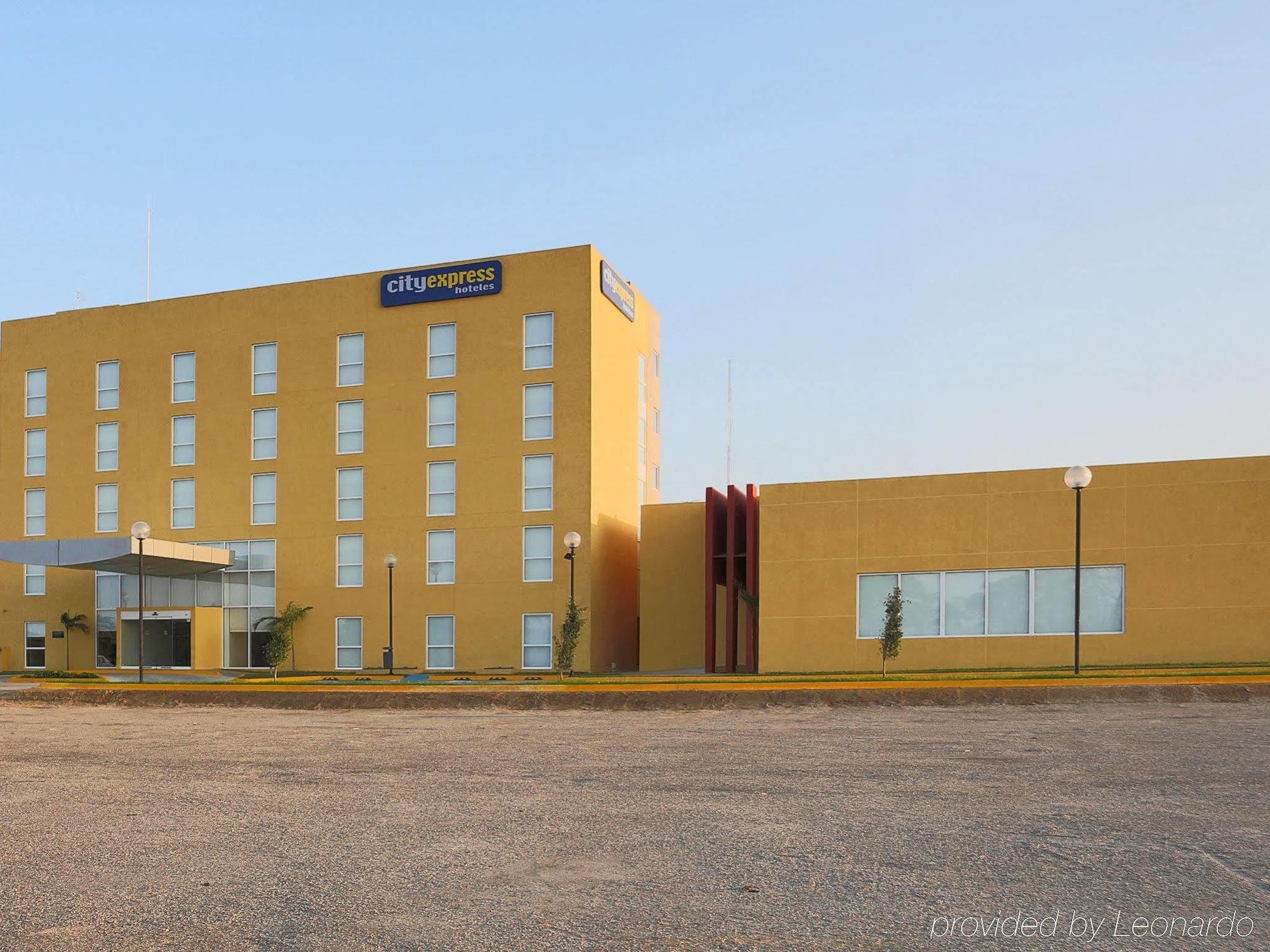 Hotel Express By Marriott Salina Cruz