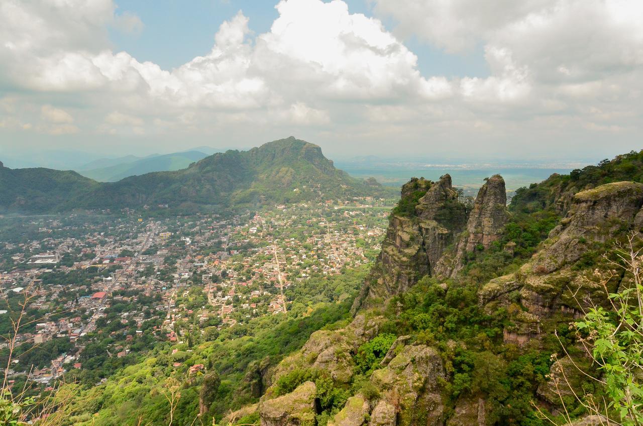 Del Tepozteco - & Gallery Tepoztlan