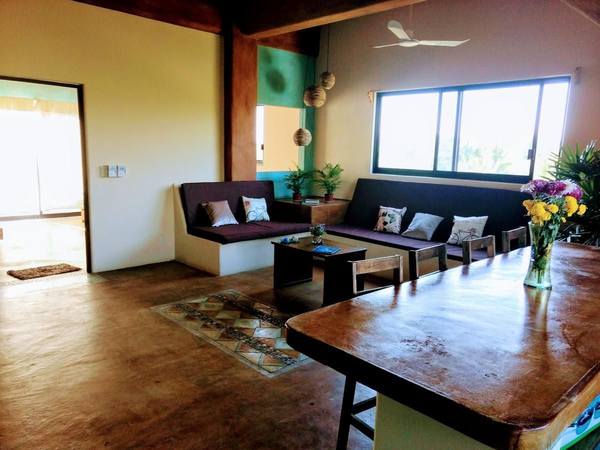 Plumeria Casa Flores