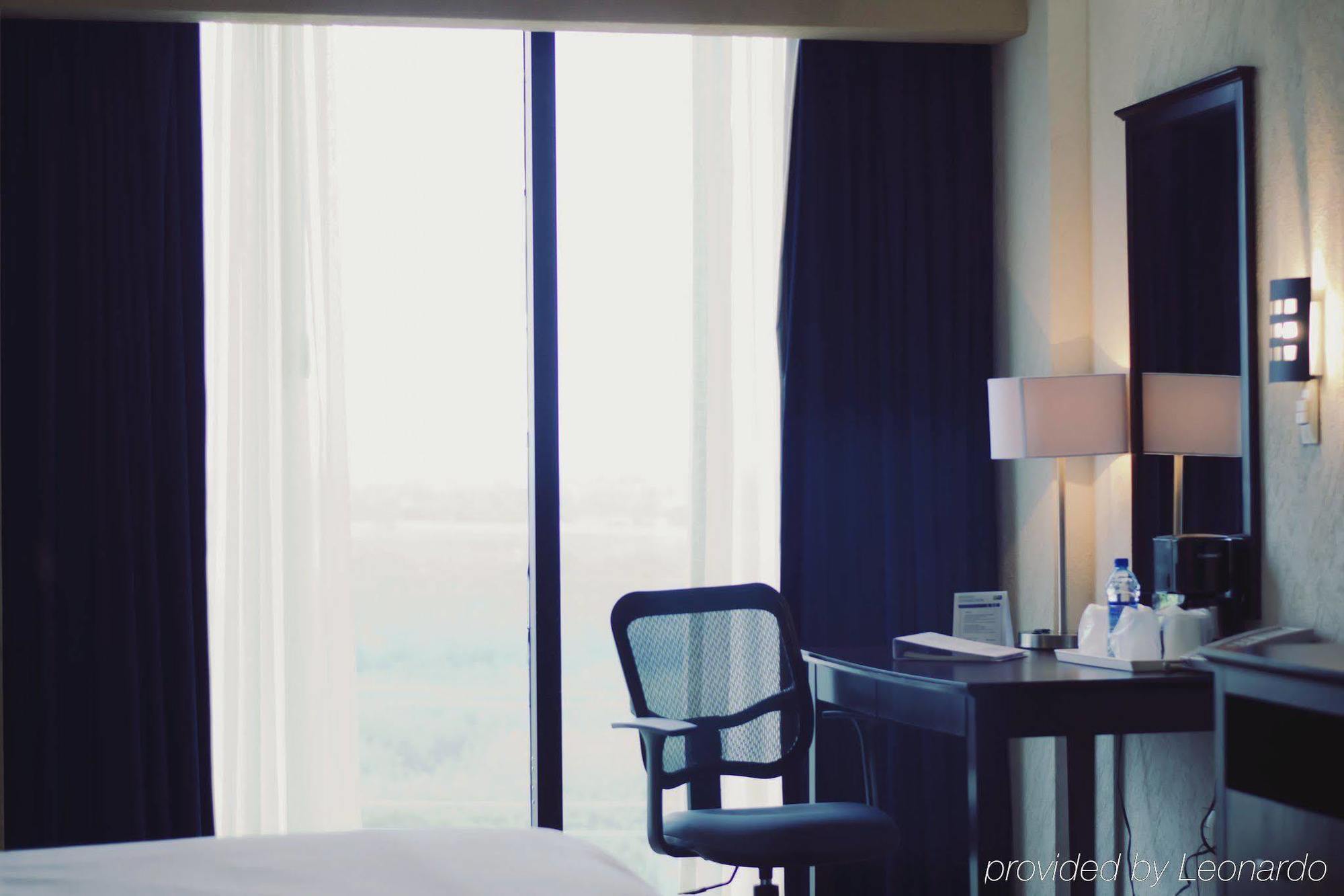 Express By Ihg Nuevo Laredo