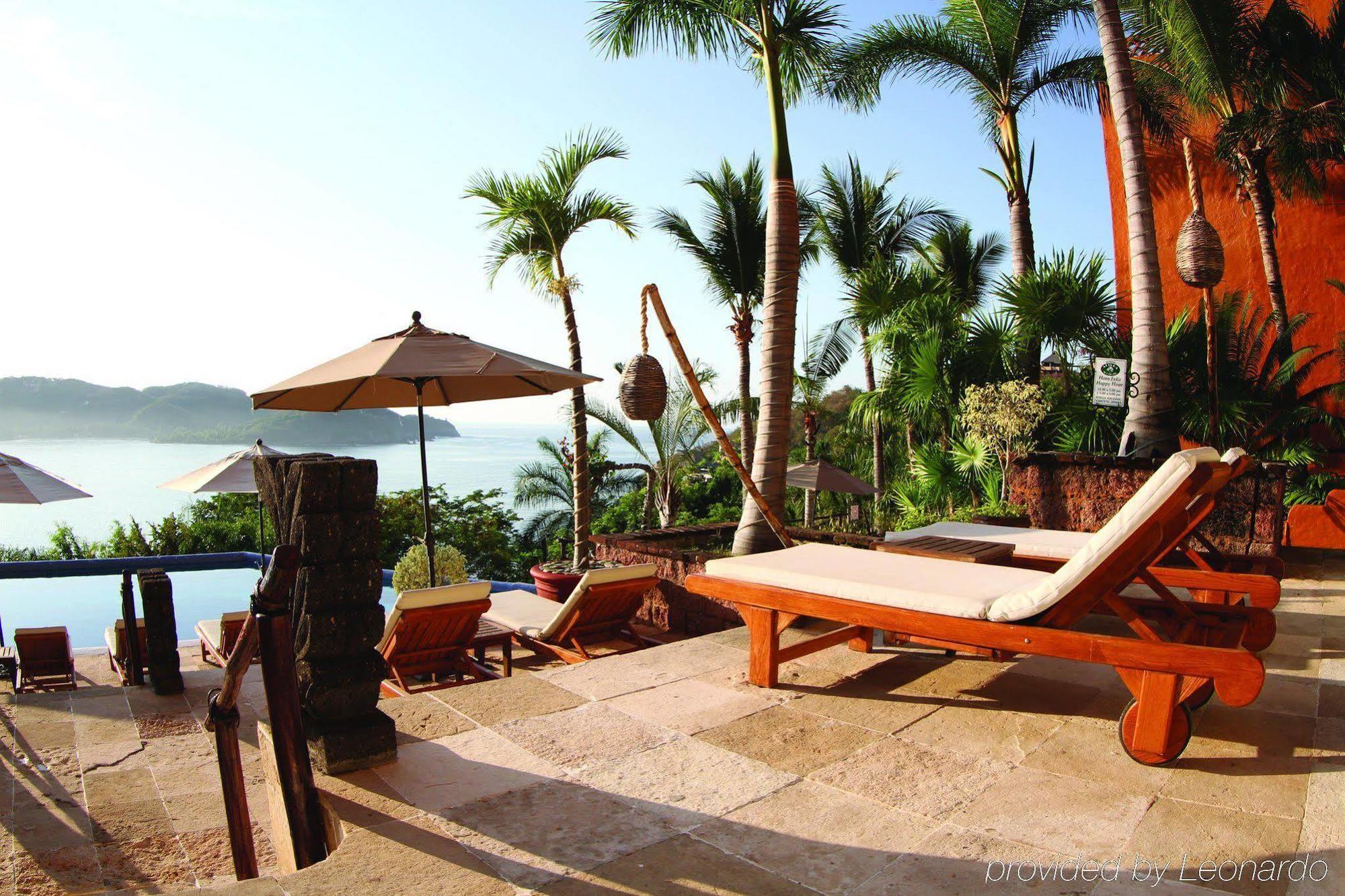 Worldmark By Wyndham Hotel Zihuatanejo