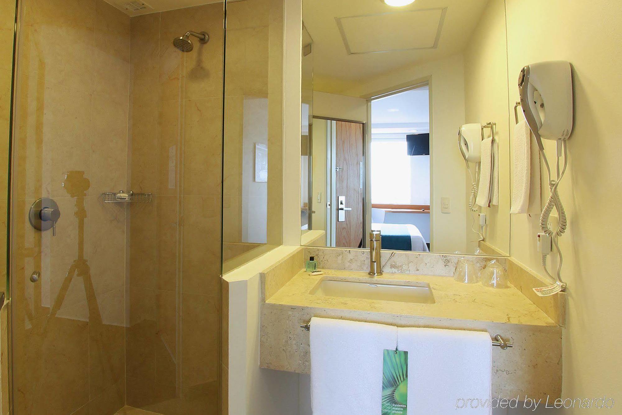 Hotel One 3*