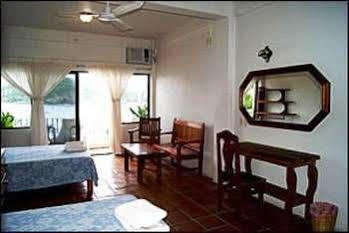 Casa Pauline Beach House (adults Only)