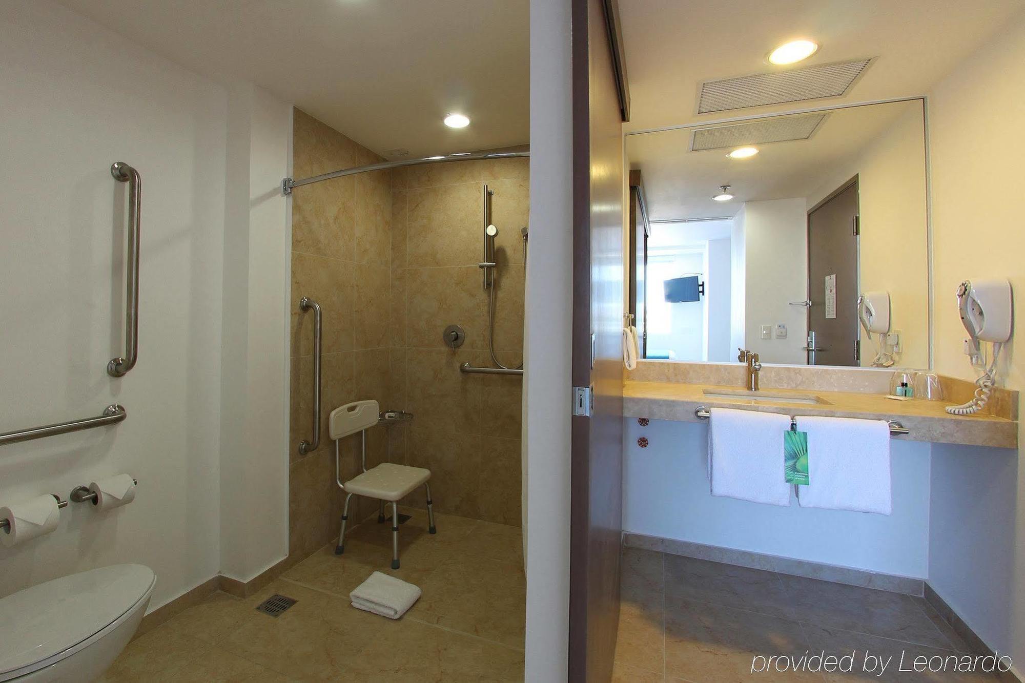 One Hotel 3*