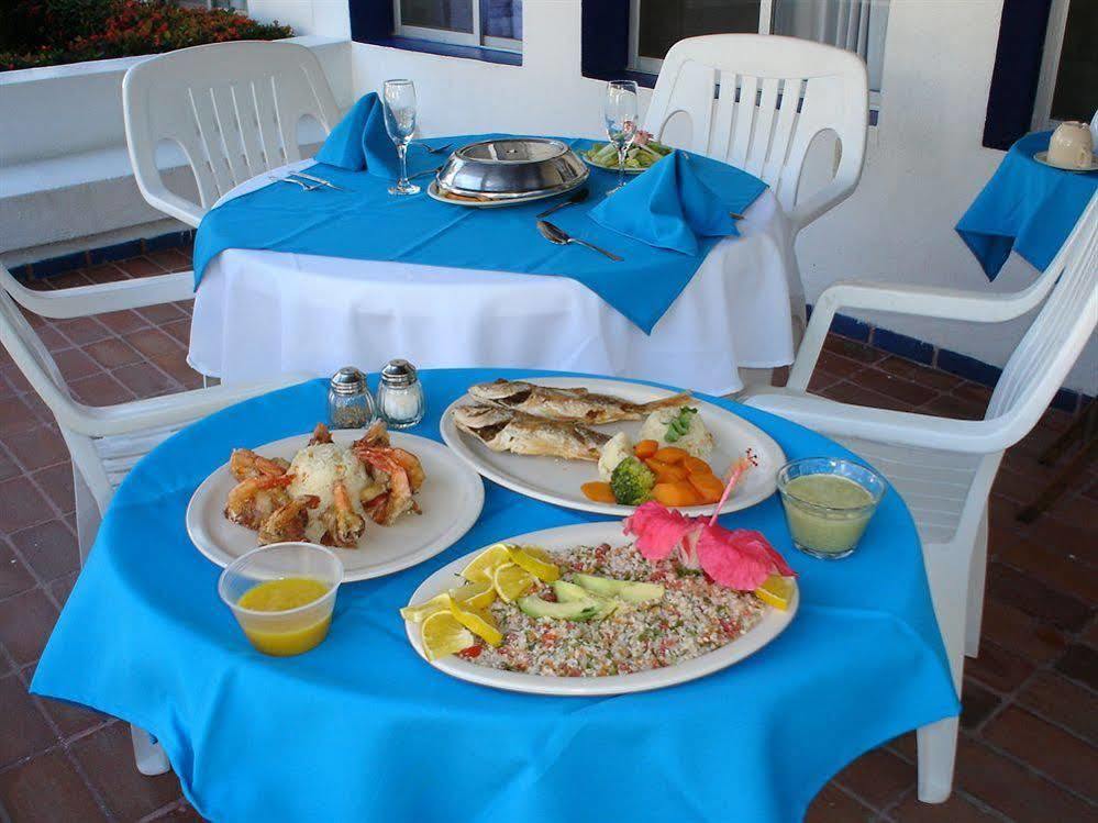 Hotel Isla Dorado 3*
