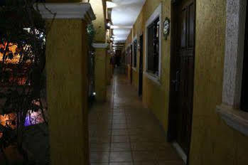 Hotel Hacienda Loreto 3*