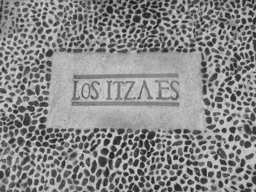 Itzaes By 5th Av Playa del Carmen