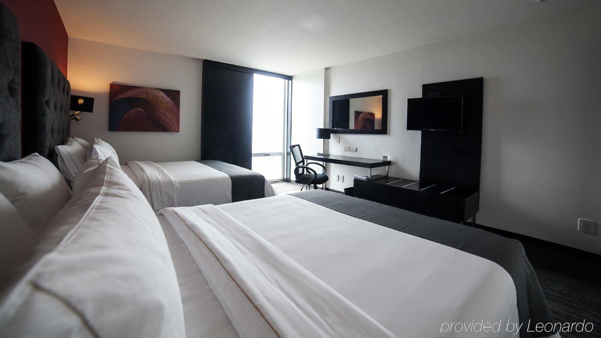 Hotel Express Galerias Metepec By Ihg 3*