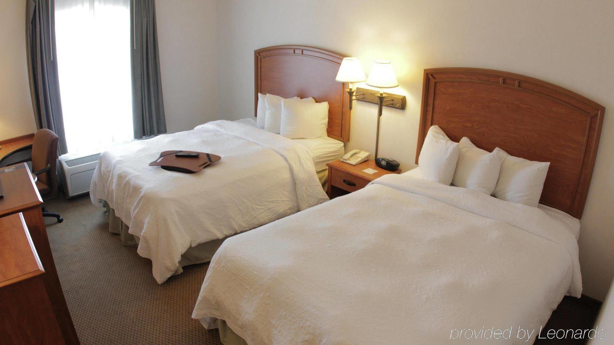 Hotel Hampton Airport-galerias 4*