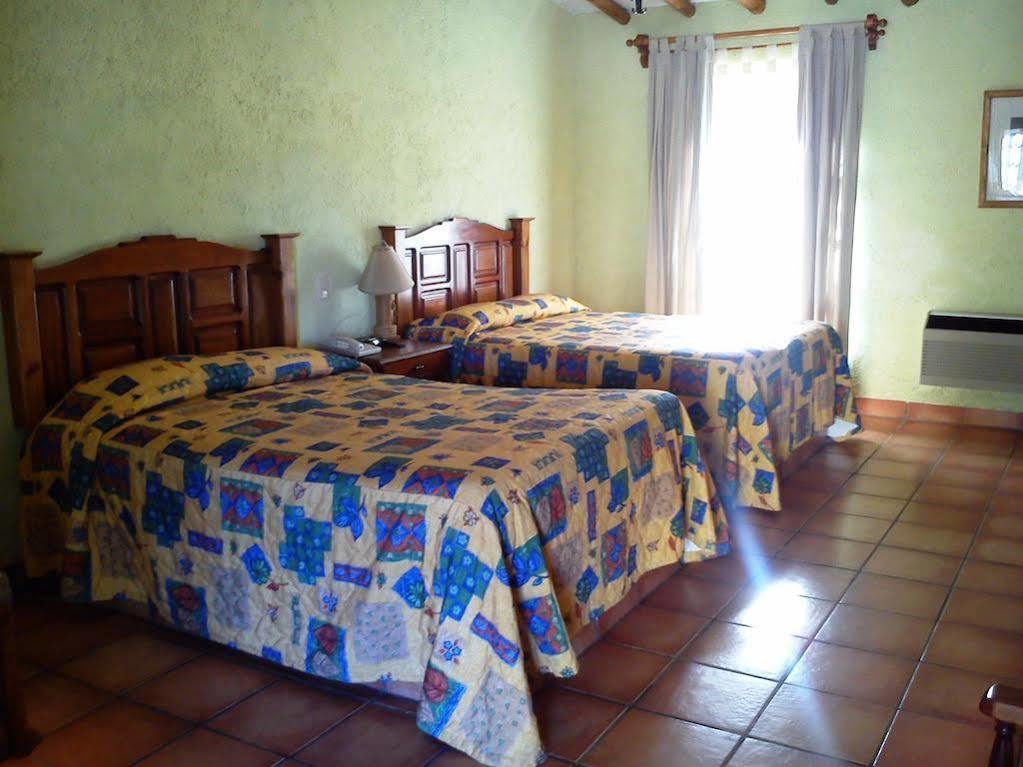 Rincon Del Montero Hotel Parras de la Fuente