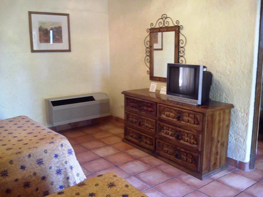 Rincon Del Montero Hotel Parras de la Fuente