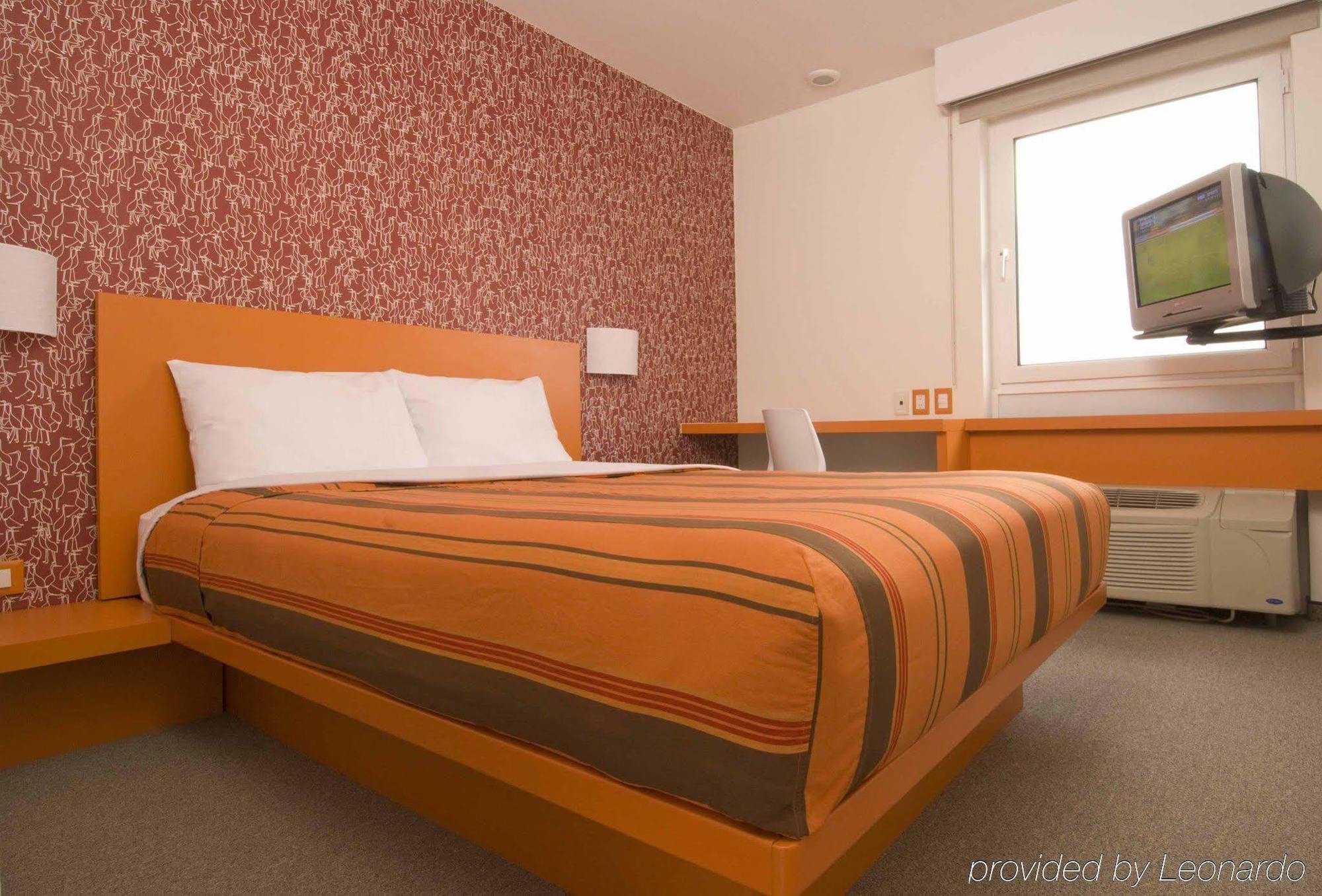 Hotel Express Junior By Marriott Aeropuerto Toluca