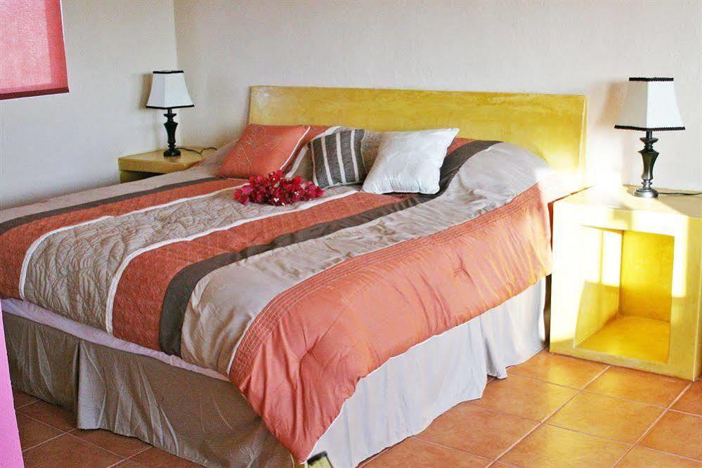 Aparthotel Olas De Cerritos 3*
