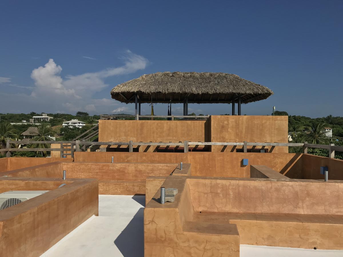 Nhis Be Suites Aparthotel Puerto Escondido (Oaxaca)
