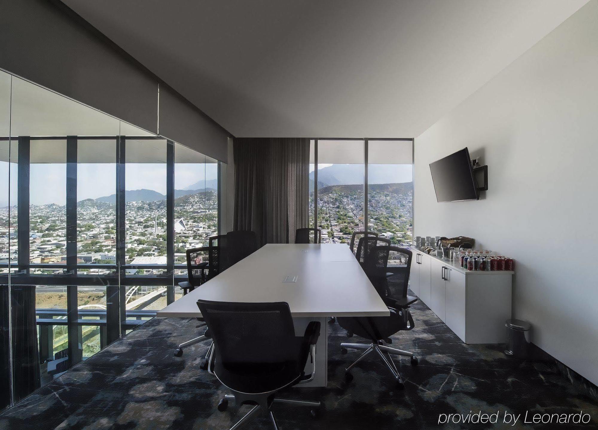 Hotel Fiesta Americana Pabellon M. Monterrey