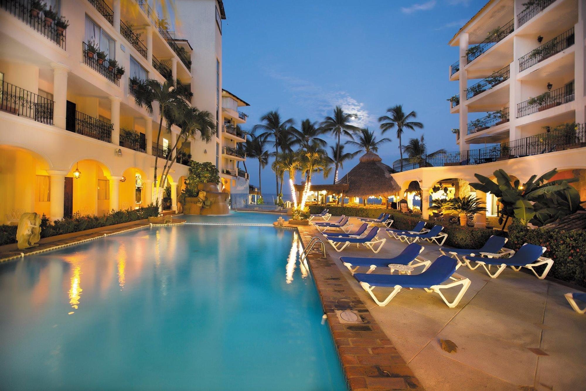 Playa Arcos & 4* Puerto Vallarta