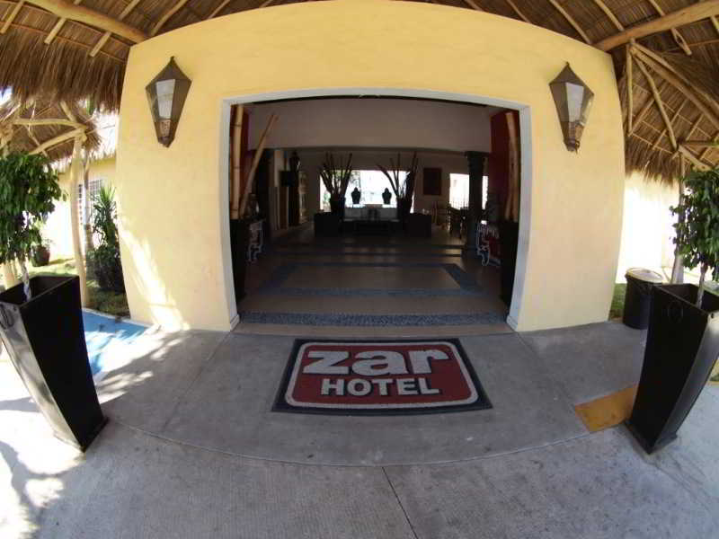 Zar Manzanillo