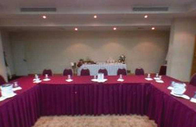 Lucerna Hotel